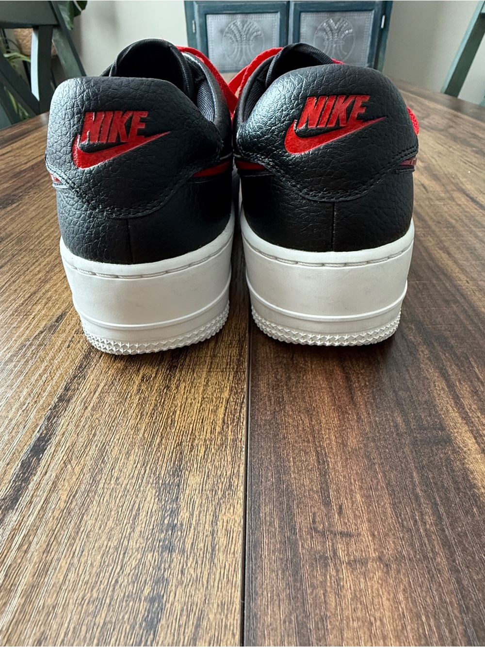 Nike Air Force 1 Sage Low Platform Sneakers Black Red Women’s Size 7 sample - Picture 7 of 10